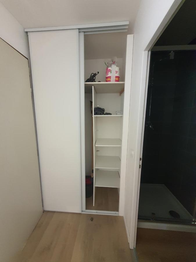 Studio Au Calme Espace Exterieur Parking Gratuit Dans La Rue Grenoble Exterior photo